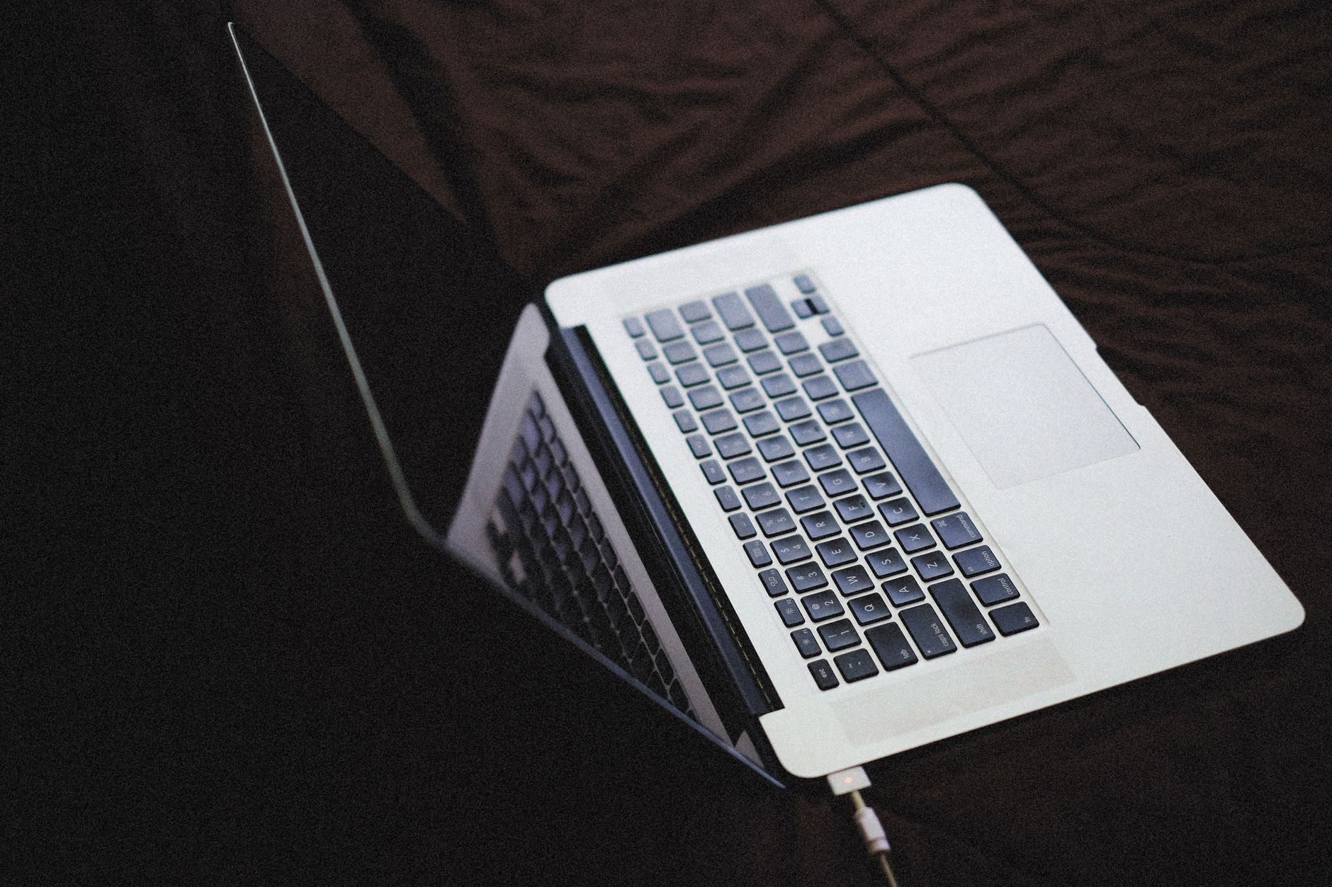 A laptop screen showing a battery and power settings menu